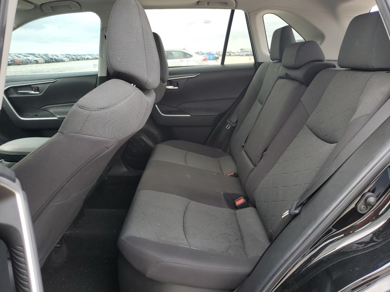 2022 Toyota Rav4 Xle VIN: 4T3RWRFV5NU057102 Lot: 63527744