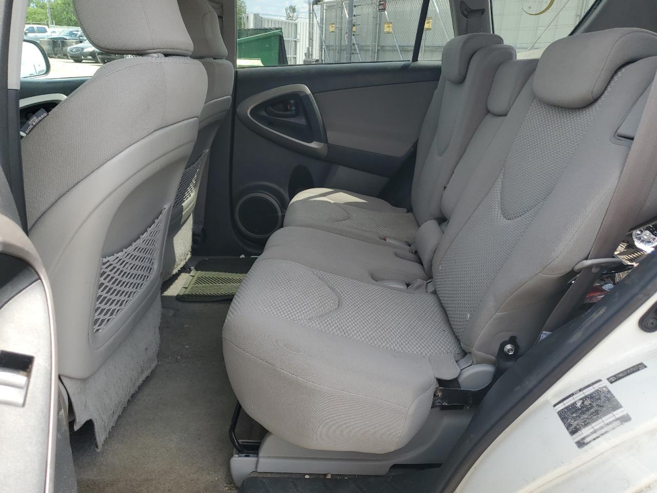 2007 Toyota Rav4 Limited VIN: JTMBD31V575071863 Lot: 63396944