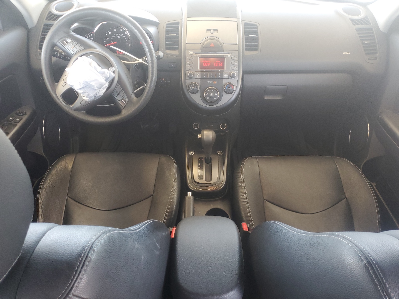 KNDJT2A21A7126576 2010 Kia Soul +