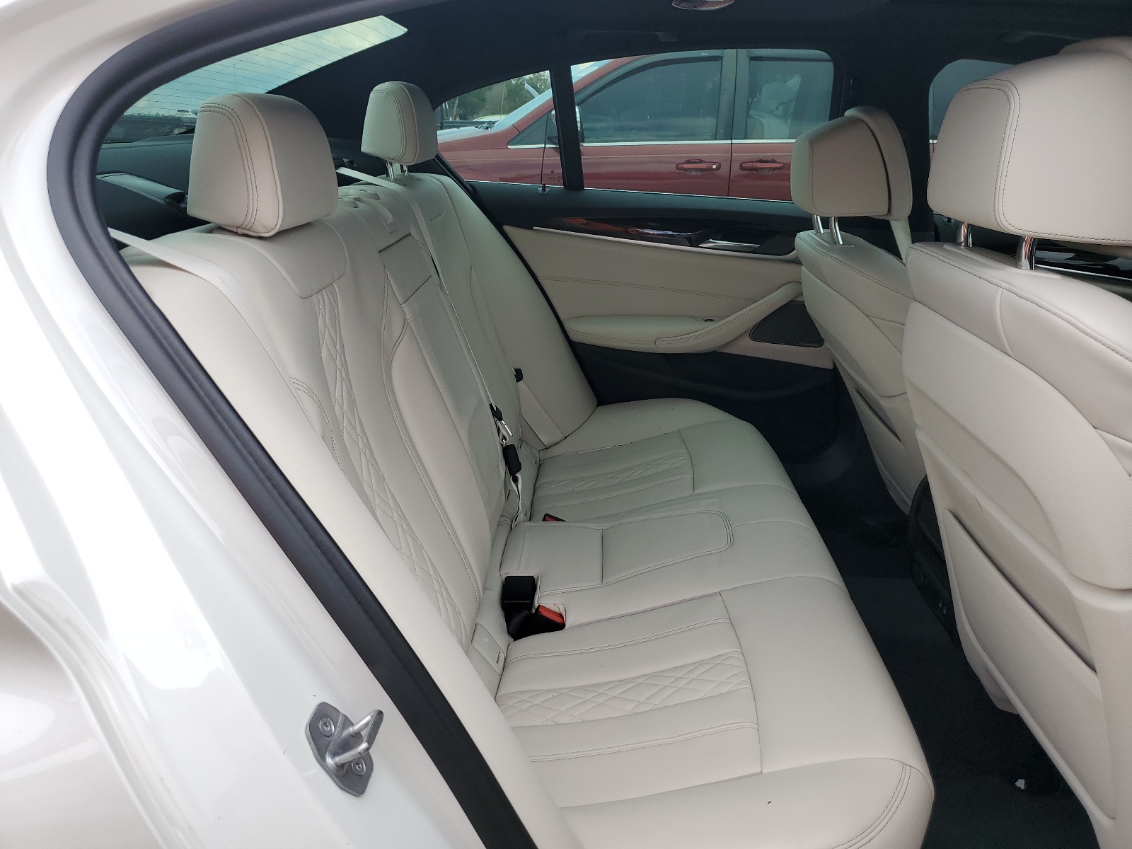 WBA53BJ01NWX57479 2022 BMW 540 I