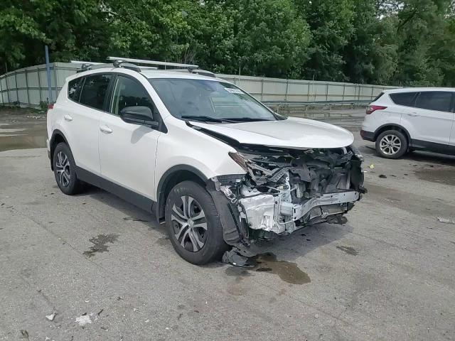 2018 Toyota Rav4 Le VIN: JTMBFREV3JJ725460 Lot: 64901214