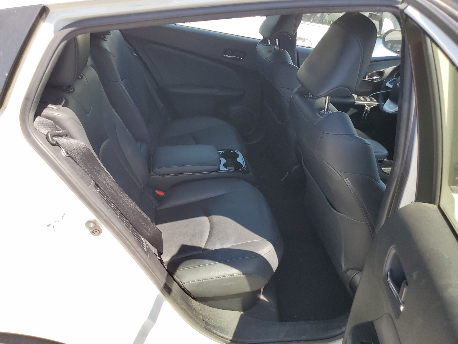 JTDKARFP3H3019375 2017 Toyota Prius Prime