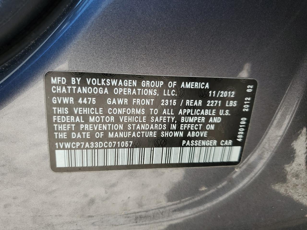 1VWCP7A33DC071057 2013 Volkswagen Passat Sel