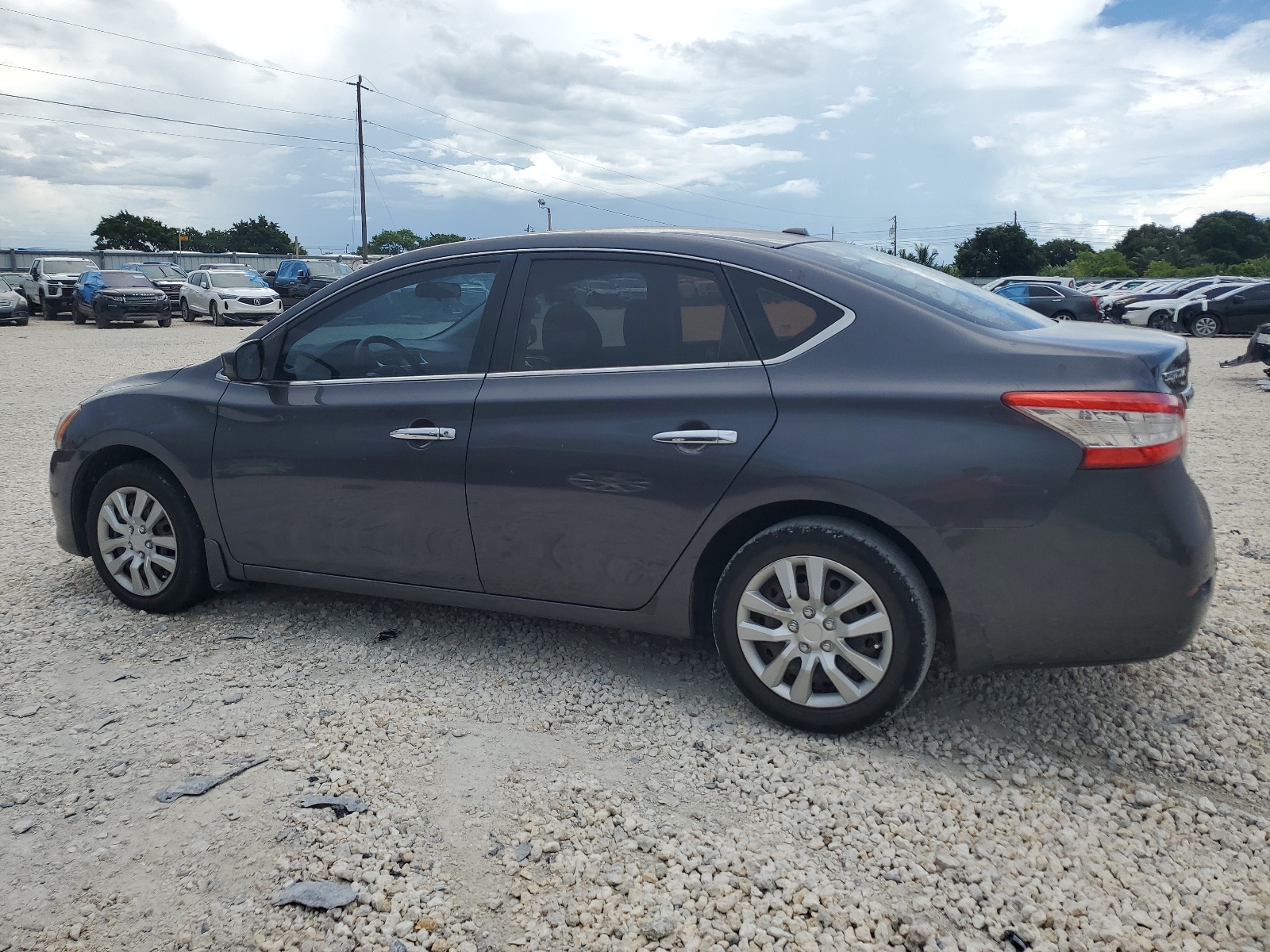 2013 Nissan Sentra S vin: 3N1AB7AP3DL641948