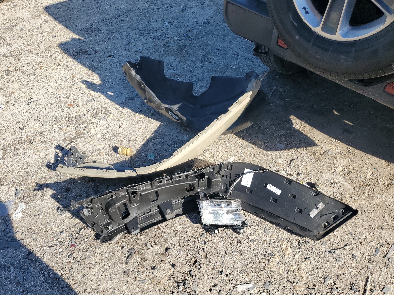 1C4HJXEN3NW233601 2022 Jeep Wrangler Unlimited Sahara