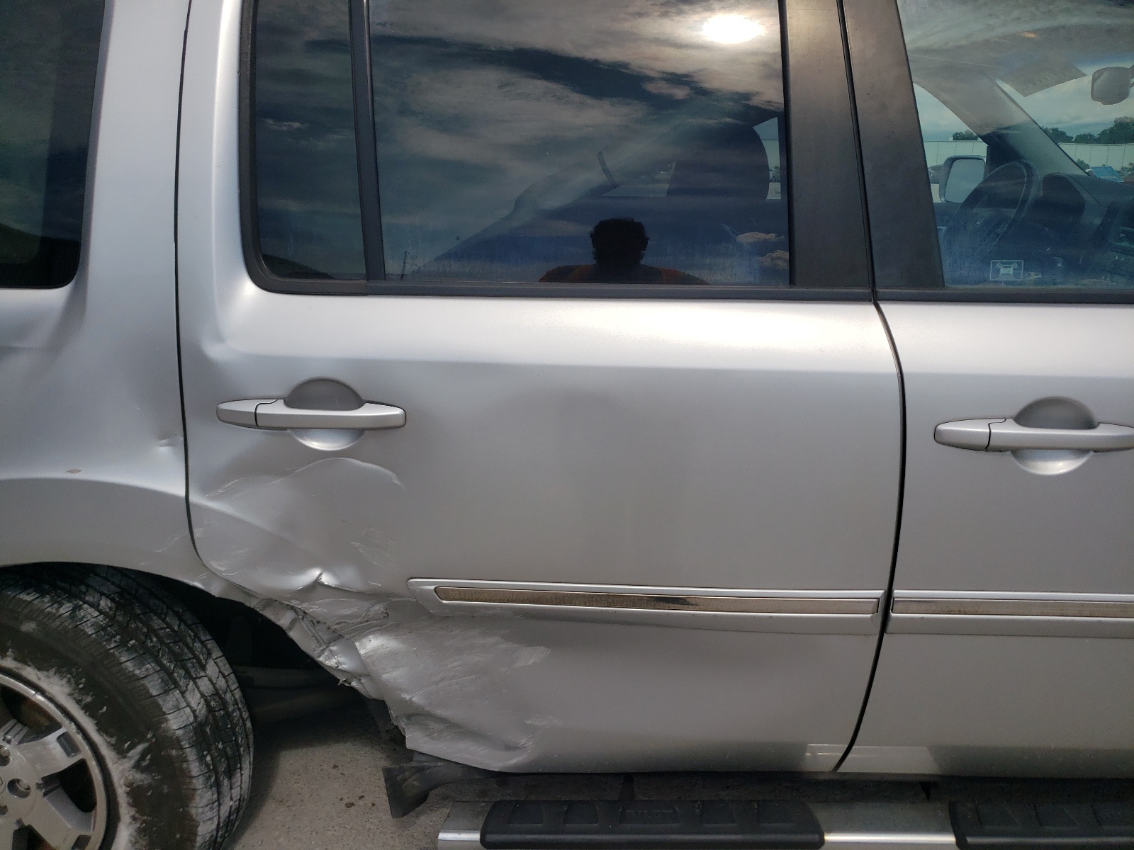 5FNYF3H96BB026841 2011 Honda Pilot Touring