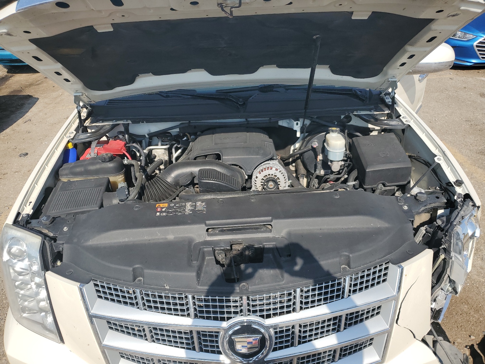 1GYUKDEF8AR146475 2010 Cadillac Escalade Platinum