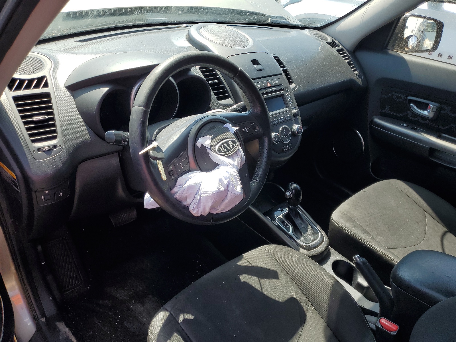 KNDJT2A6XC7445268 2012 Kia Soul +