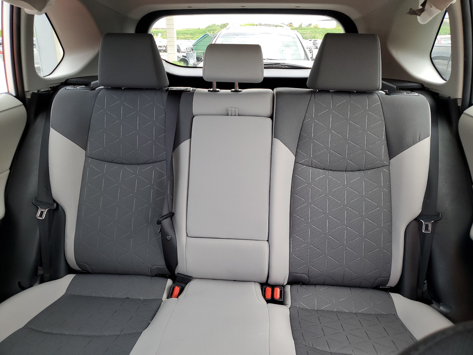 2T3W1RFV0NW219591 2022 Toyota Rav4 Xle