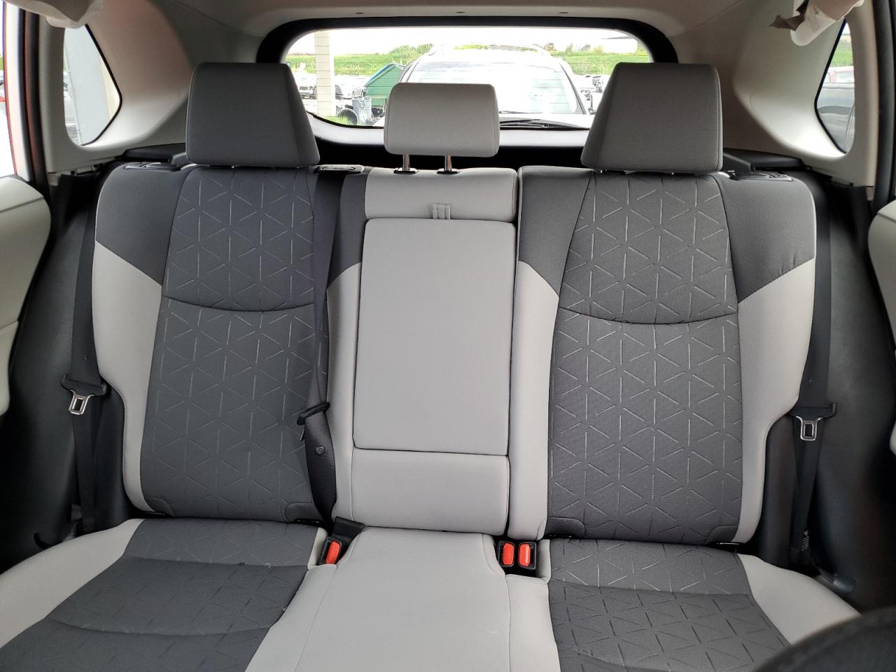 2022 Toyota Rav4 Xle VIN: 2T3W1RFV0NW219591 Lot: 65419184