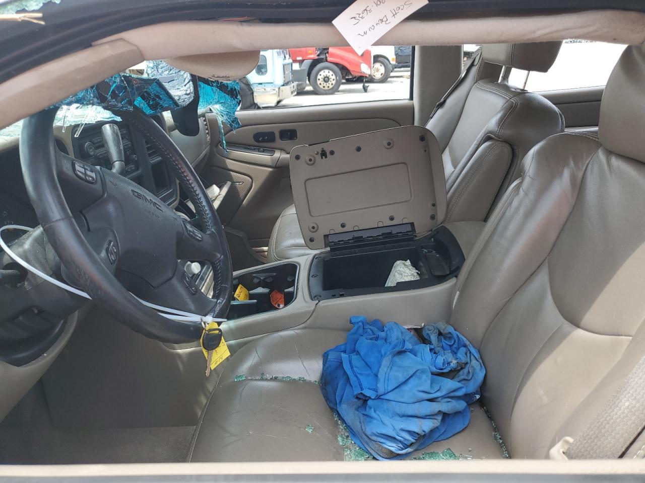 2005 GMC New Sierra K3500 VIN: 1GTJK332X5F842393 Lot: 62225214