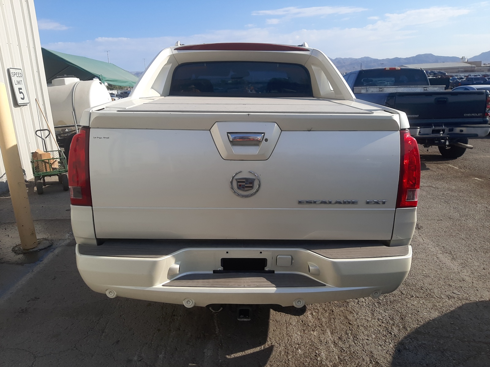 3GYEK63N92G240683 2002 Cadillac Escalade Ext