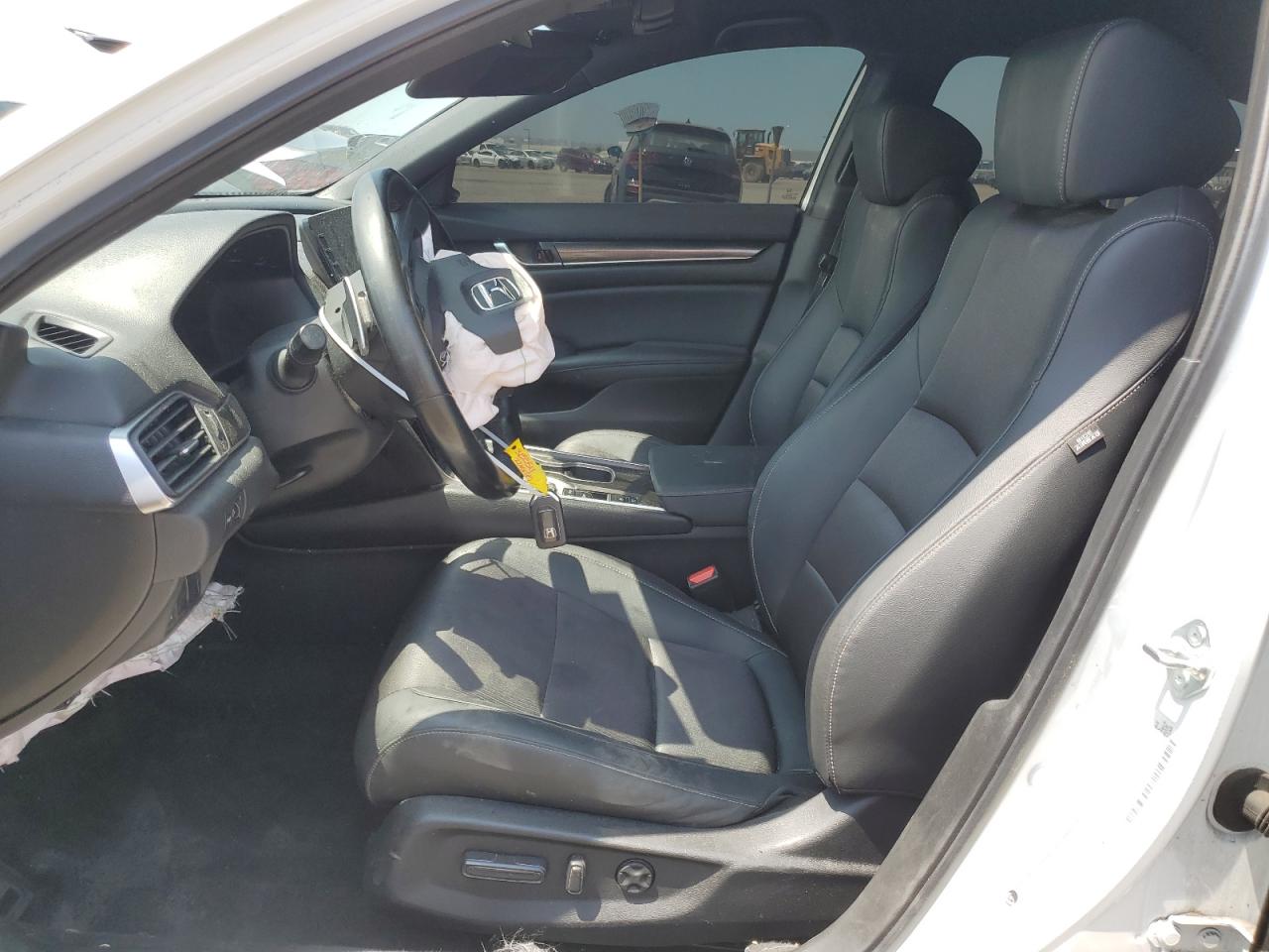 2022 Honda Accord Sport VIN: 1HGCV1F32NA037785 Lot: 64617884