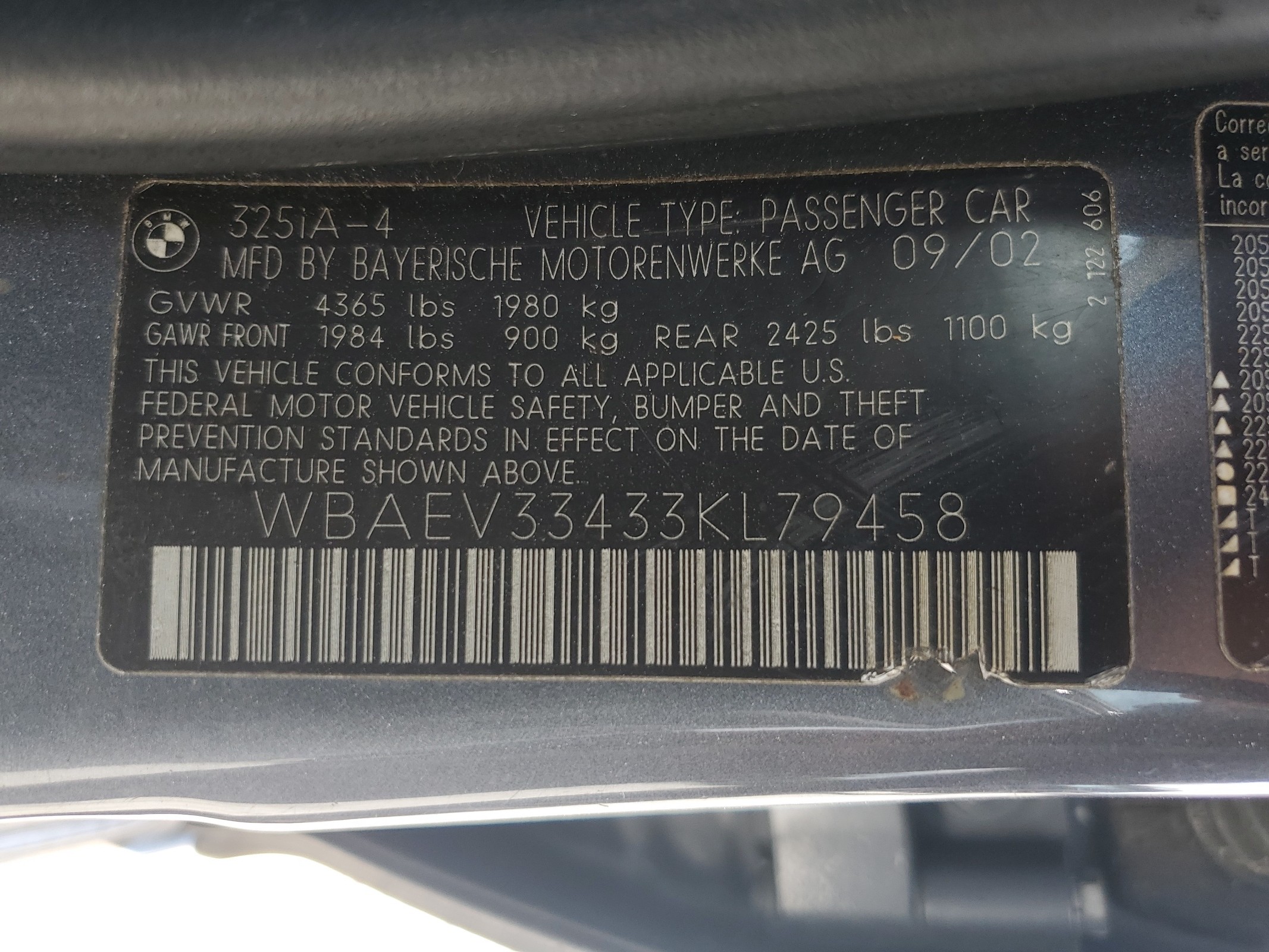 WBAEV33433KL79458 2003 BMW 325 I