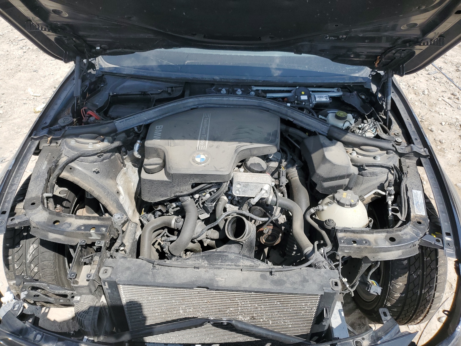 WBA8E5G52GNT41218 2016 BMW 320 Xi