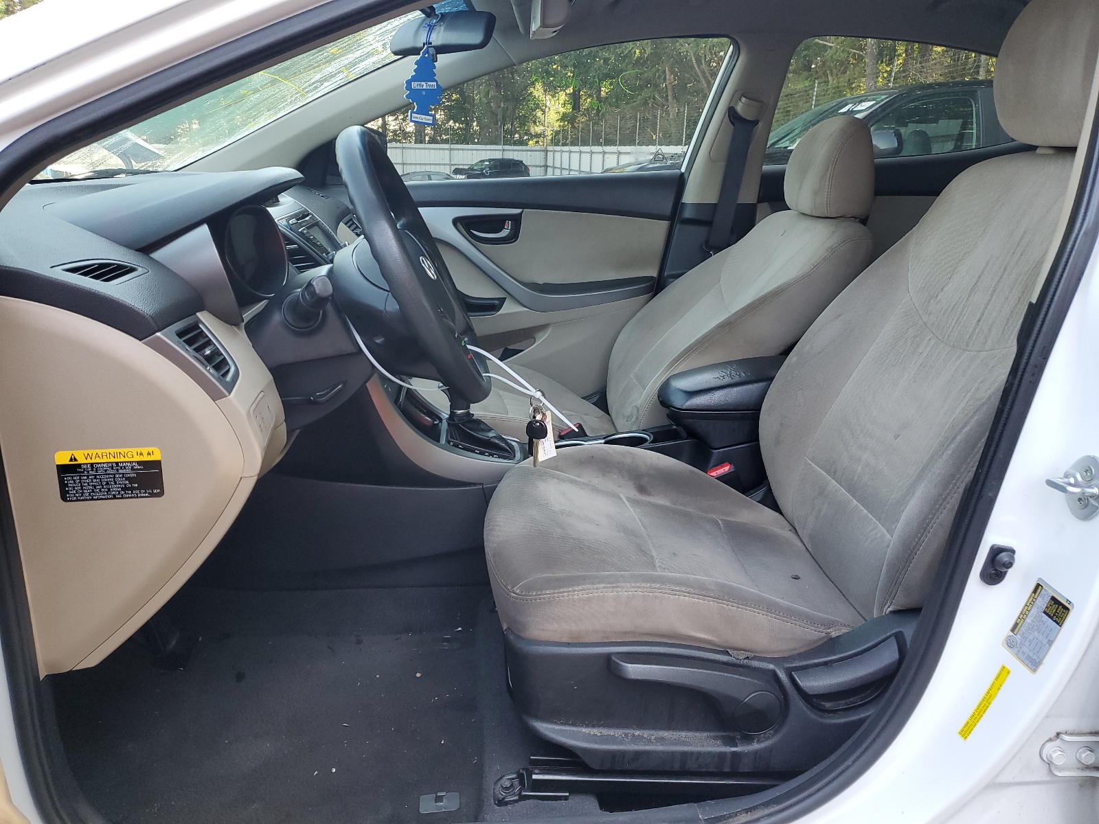 5NPDH4AE8EH484506 2014 Hyundai Elantra Se