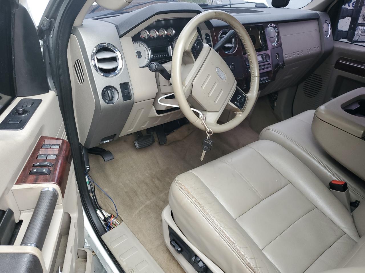 2008 Ford F350 Super Duty VIN: 1FTWW32R58ED83261 Lot: 62528674