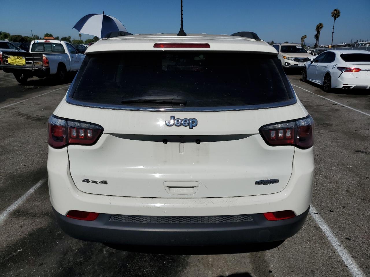 2020 Jeep Compass Latitude VIN: 3C4NJDBB8LT142175 Lot: 65450434