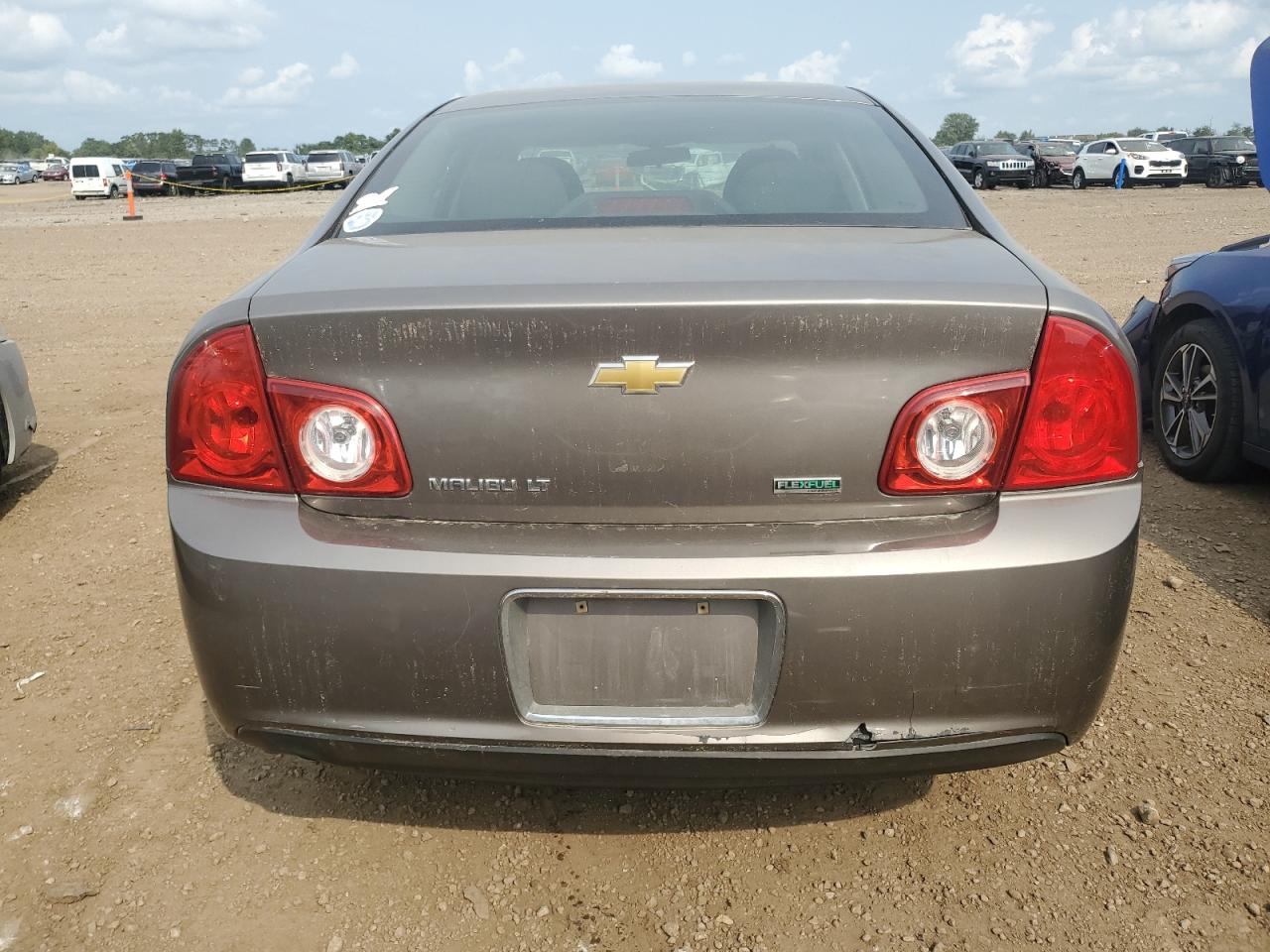 1G1ZC5EU1BF139277 2011 Chevrolet Malibu 1Lt