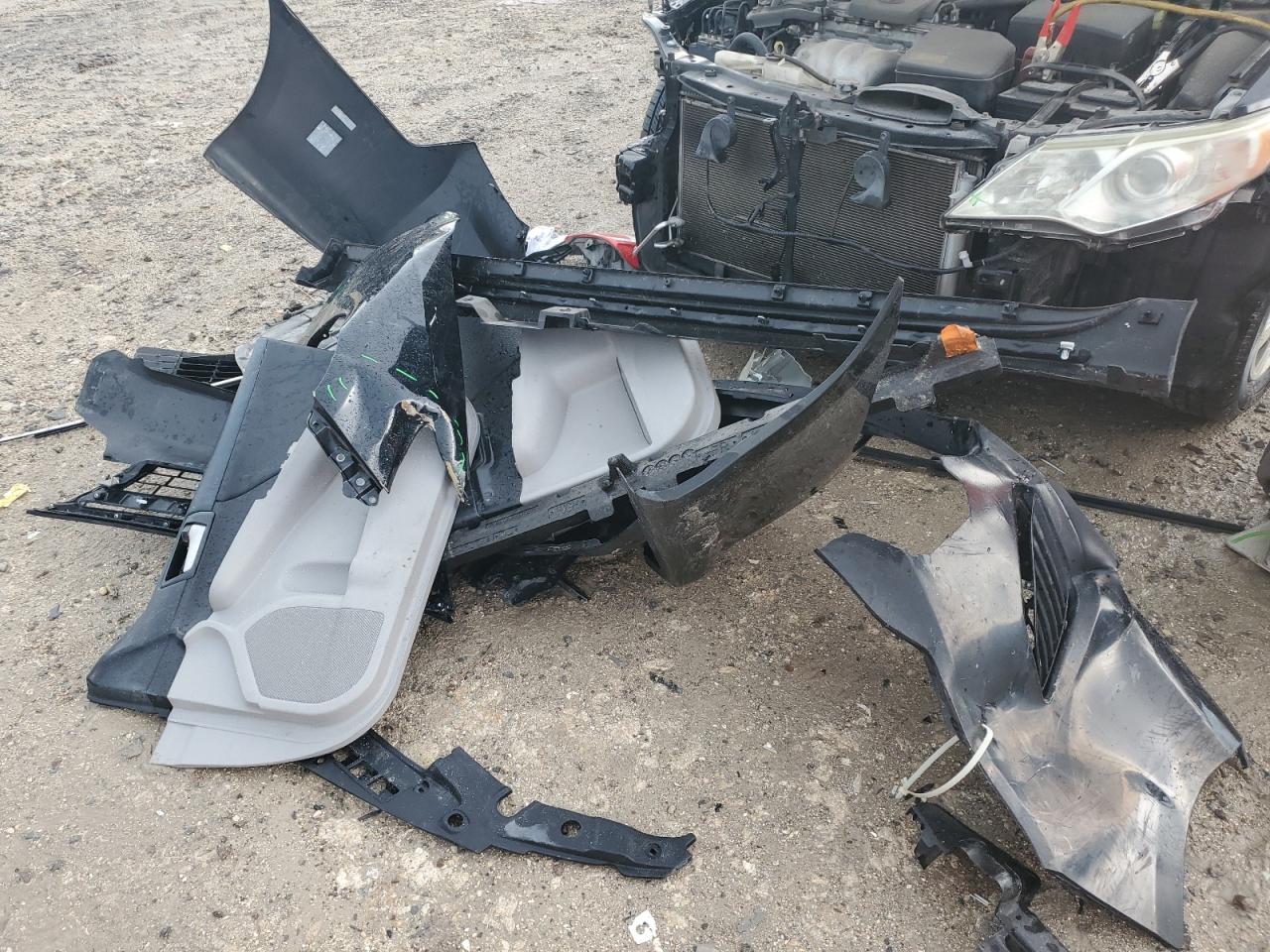 4T1BF1FK2EU424636 2014 Toyota Camry L