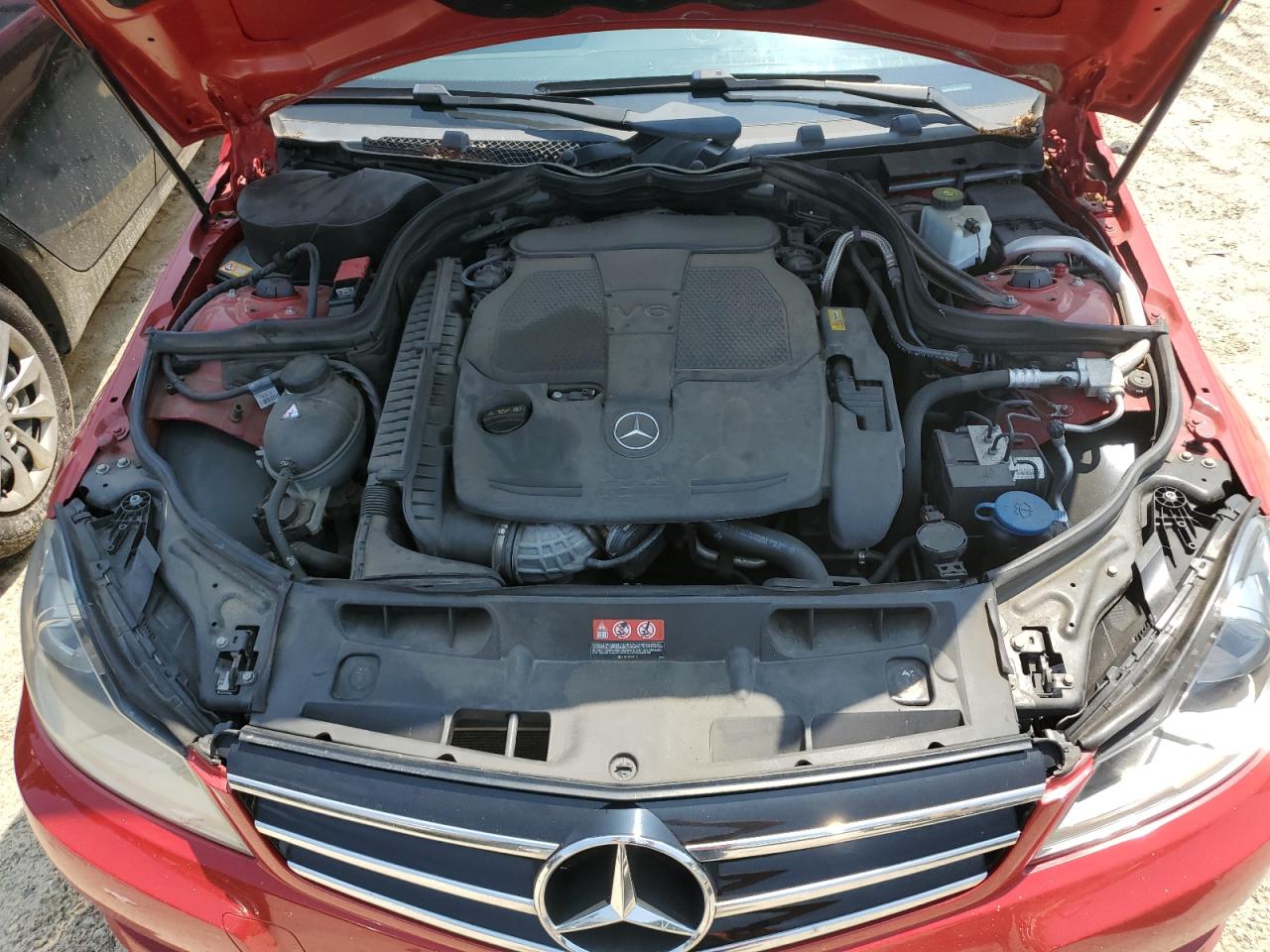 WDDGF8AB5EA897397 2014 Mercedes-Benz C 300 4Matic