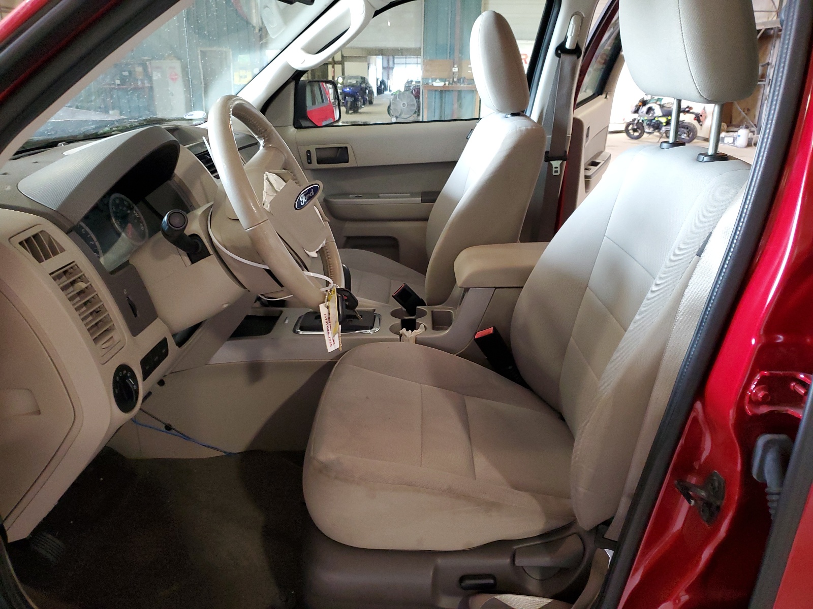 1FMCU0D7XBKA26293 2011 Ford Escape Xlt