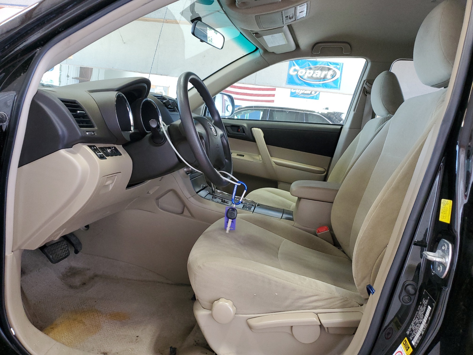 5TDBK3EH4AS023394 2010 Toyota Highlander