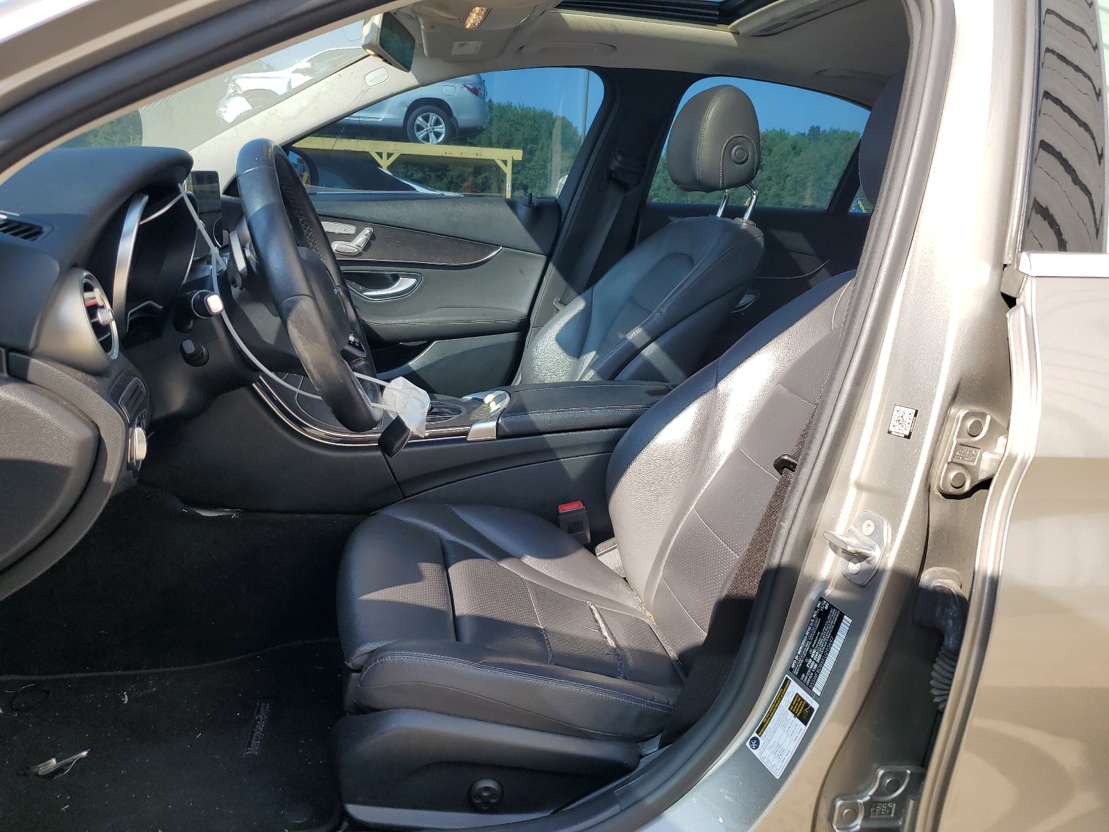 55SWF8DB6KU293697 2019 Mercedes-Benz C 300