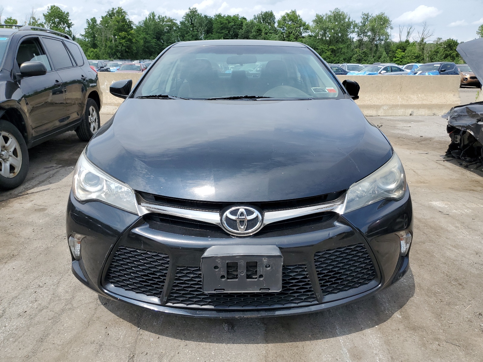 2016 Toyota Camry Le vin: 4T1BF1FK5GU187689