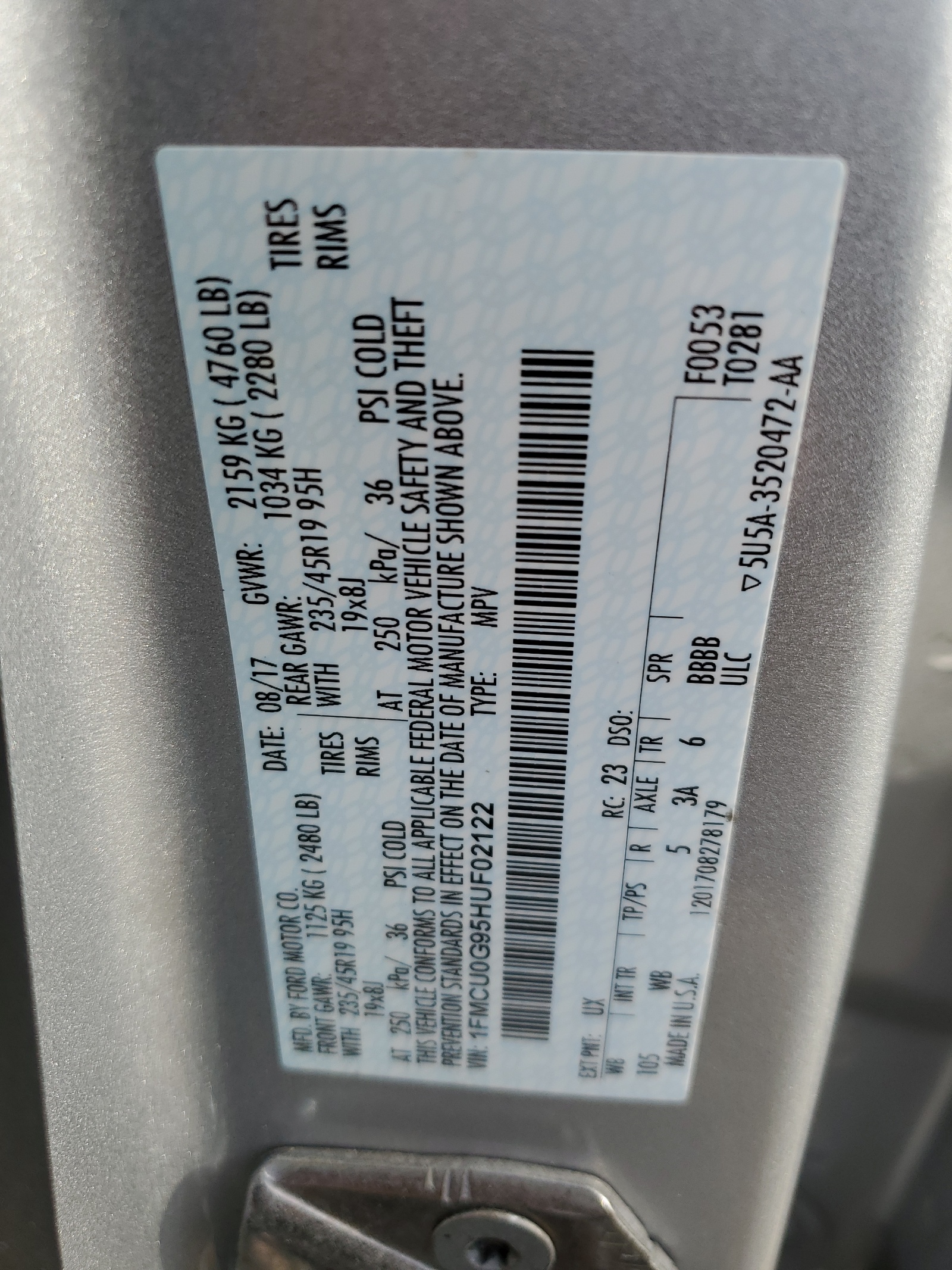 1FMCU0G95HUF02122 2017 Ford Escape Se