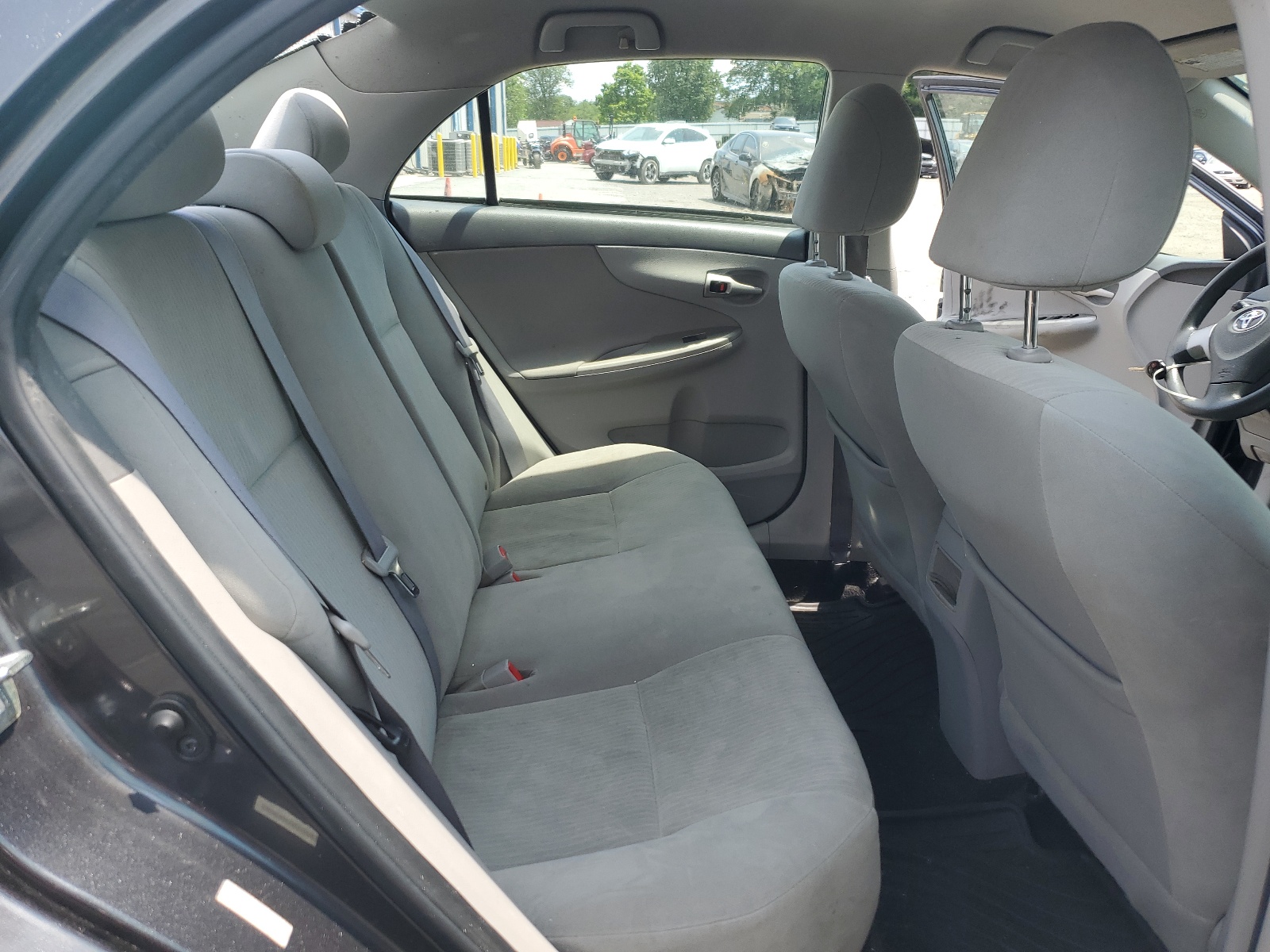 1NXBU4EE8AZ172114 2010 Toyota Corolla Base