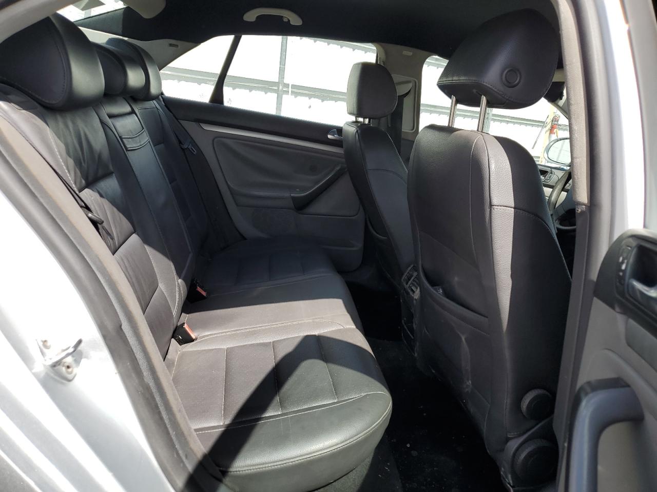 3VWJZ71K39M018275 2009 Volkswagen Jetta S