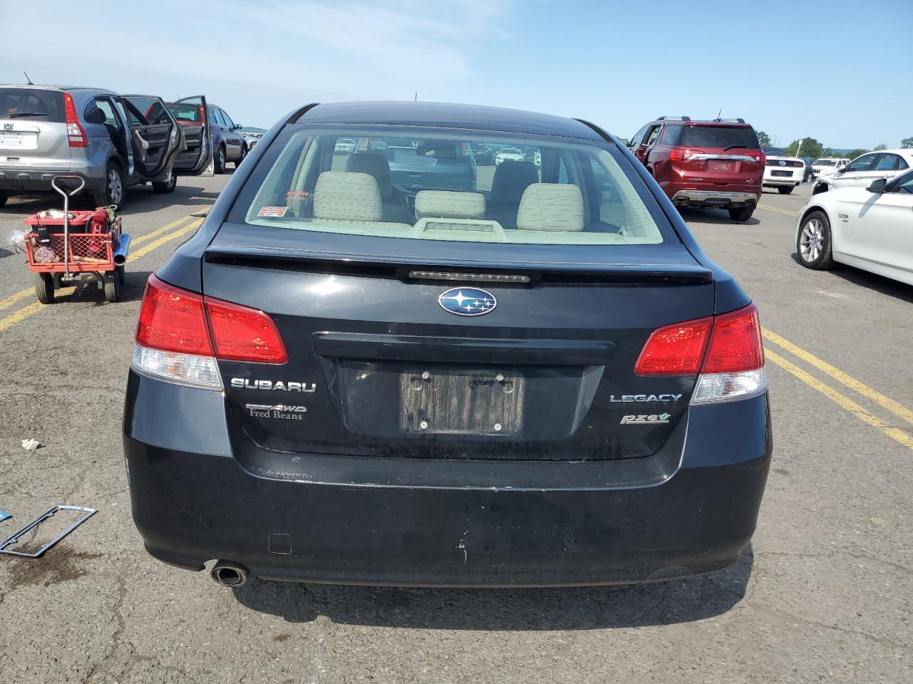 2013 Subaru Legacy 2.5I Premium VIN: 4S3BMBC61D3019136 Lot: 64958144