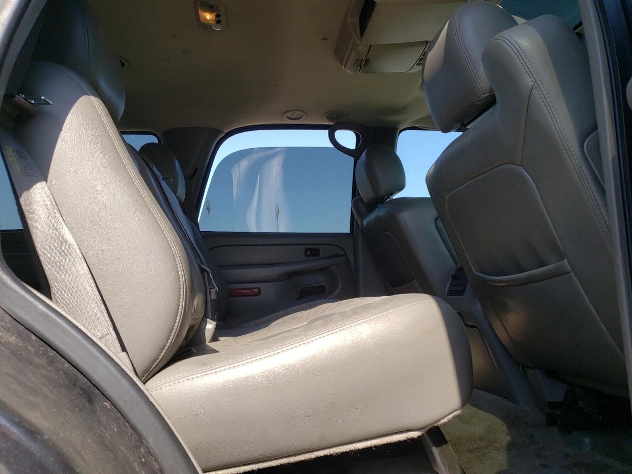 2004 GMC Yukon VIN: 1GKEK13T84J249677 Lot: 64048084