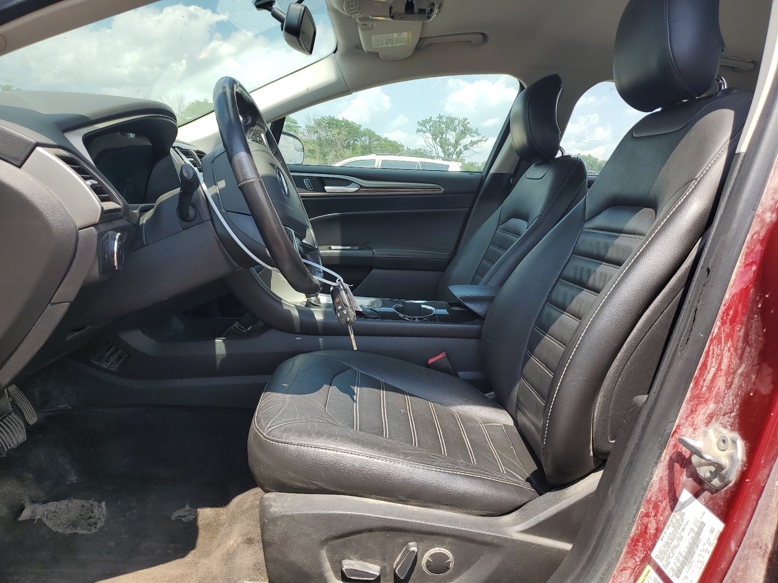 1FA6P0HD8E5382551 2014 Ford Fusion Se