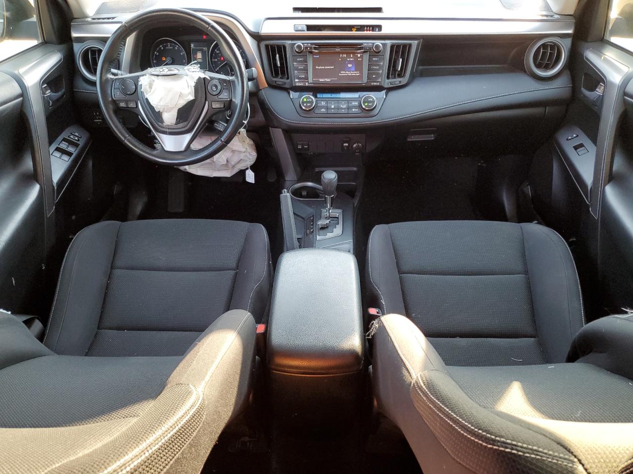 2017 Toyota Rav4 Xle VIN: JTMRFREVXHJ707000 Lot: 63142994