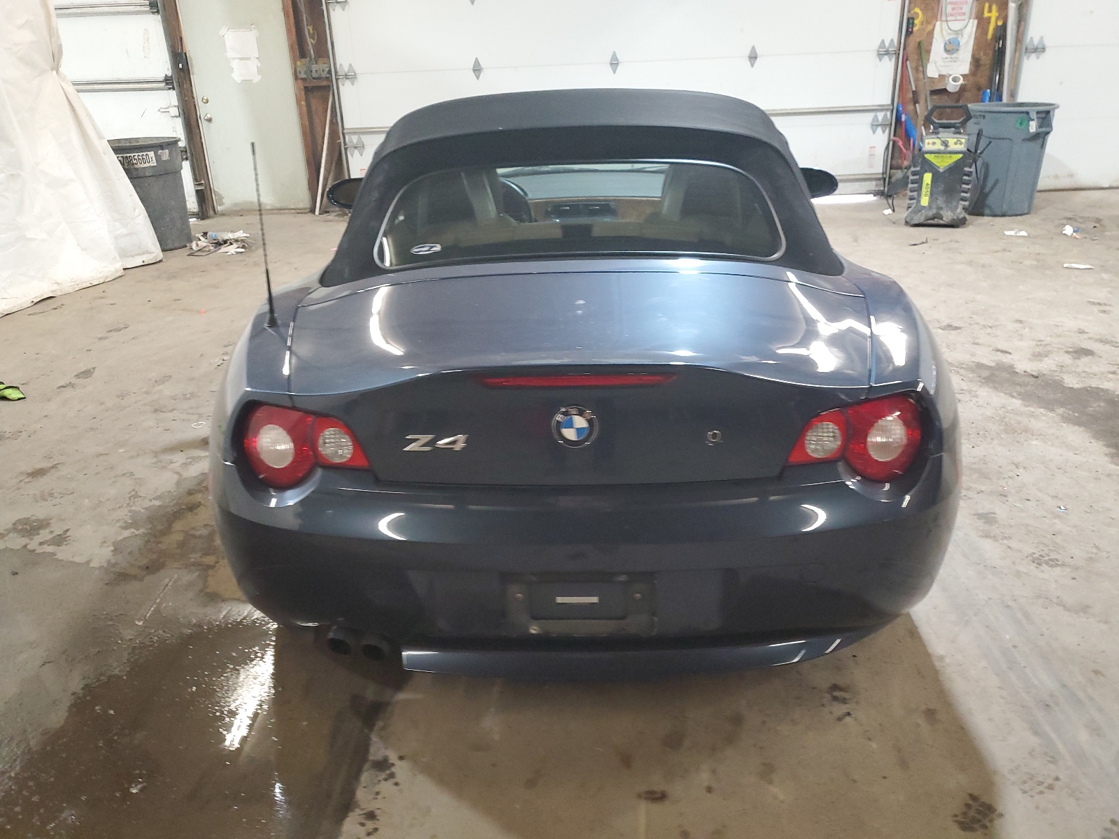 4USBT33505LS56664 2005 BMW Z4 2.5