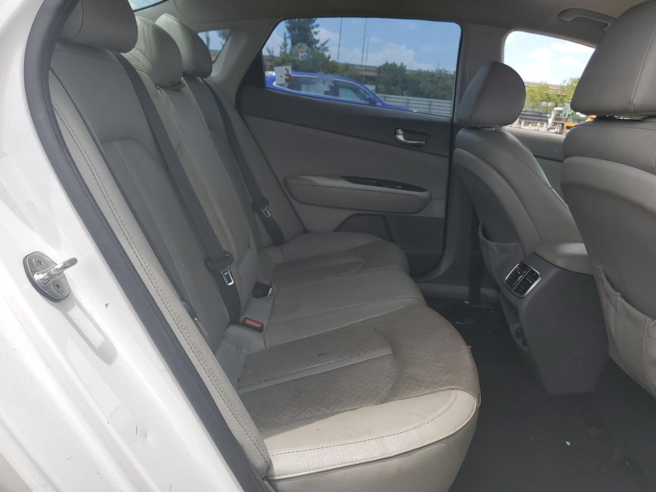 2018 Kia Optima Ex VIN: 5XXGU4L3XJG217734 Lot: 63396824