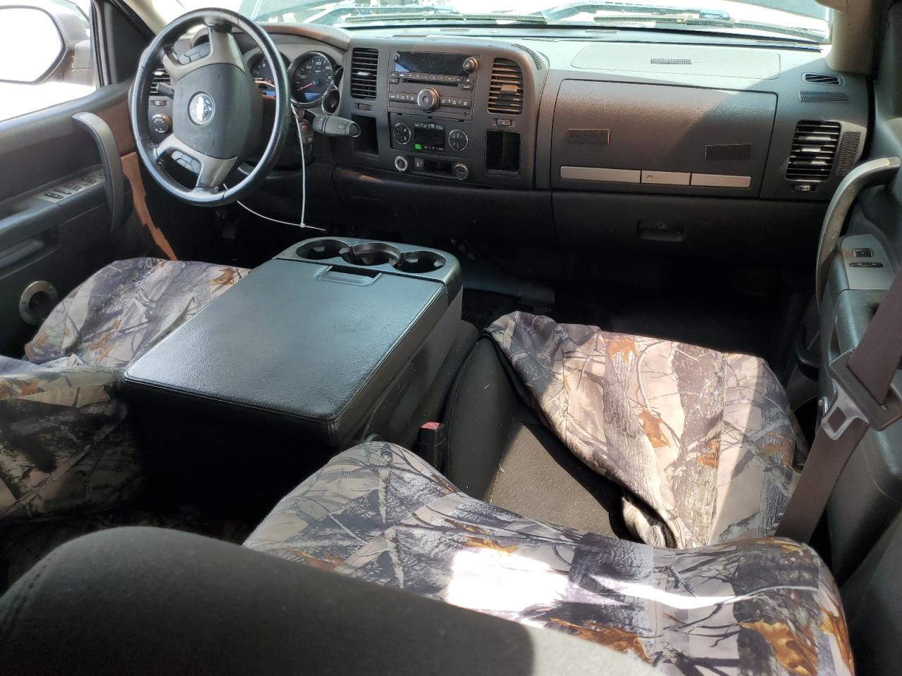 2011 Chevrolet Silverado C1500 Lt VIN: 3GCPCSE08BG209706 Lot: 64018574