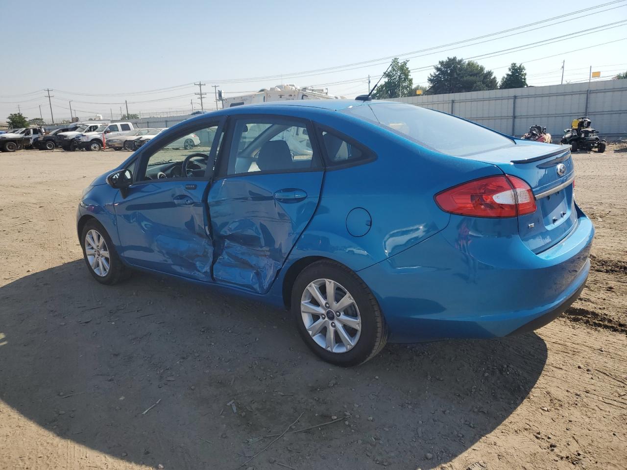 2013 Ford Fiesta - Image 2
