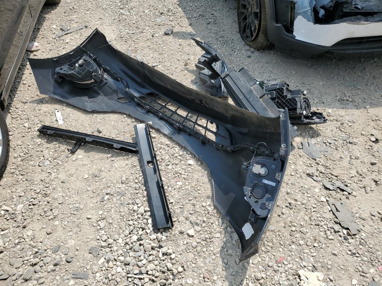 2018 Chevrolet Equinox Ls VIN: 2GNAXREV4J6317840 Lot: 64756614