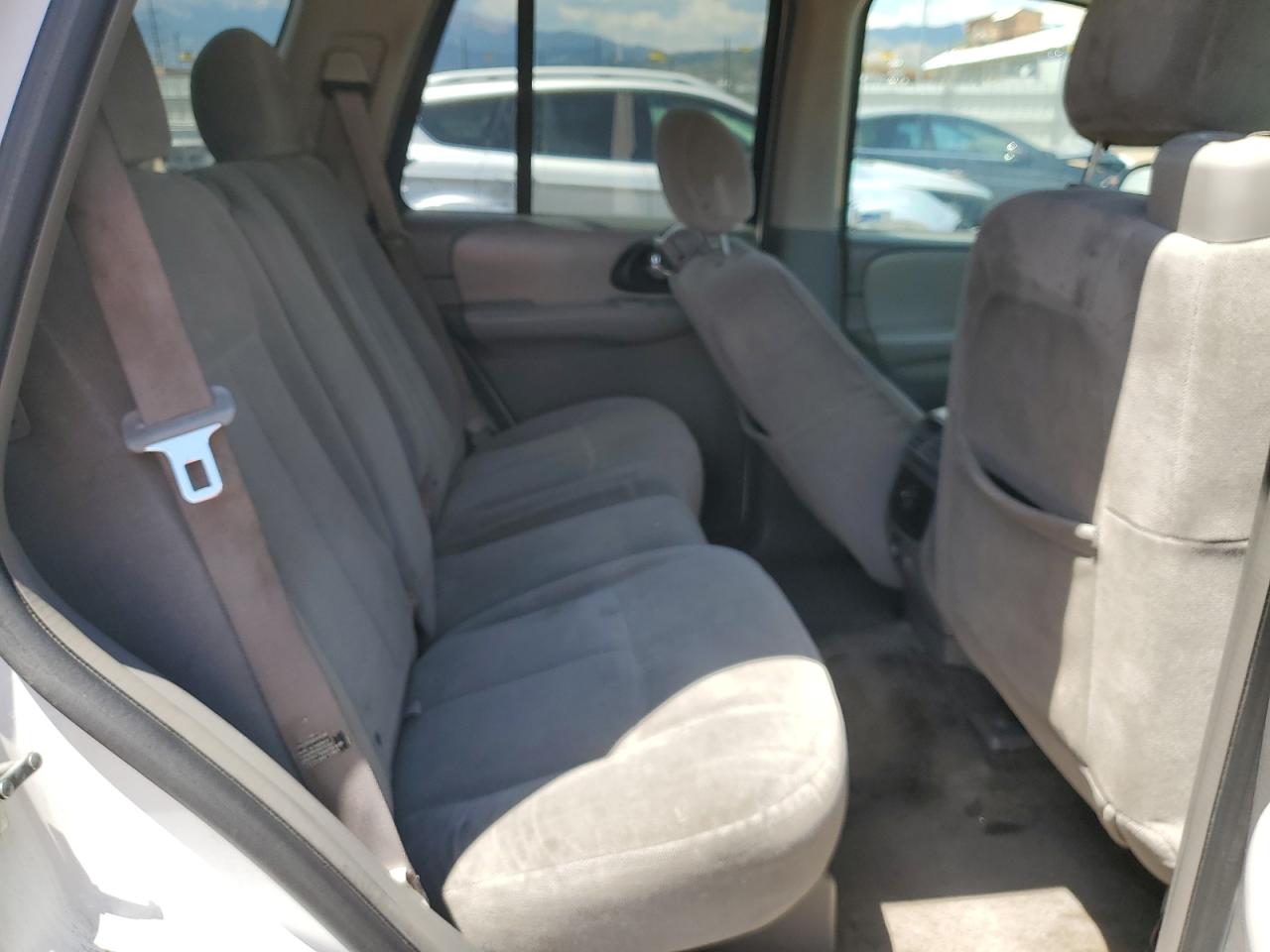 2005 Chevrolet Trailblazer Ls VIN: 1GNDT13S152354169 Lot: 62894564