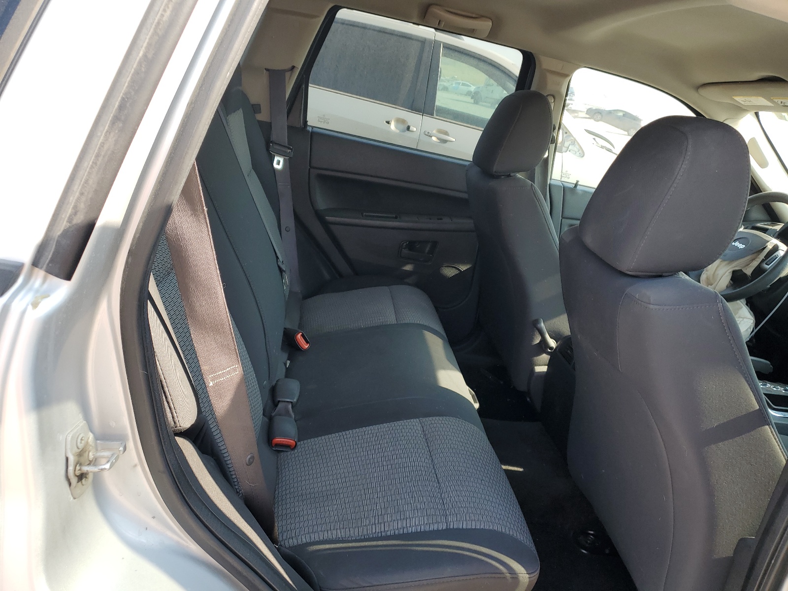 1J8GR48K38C171460 2008 Jeep Grand Cherokee Laredo