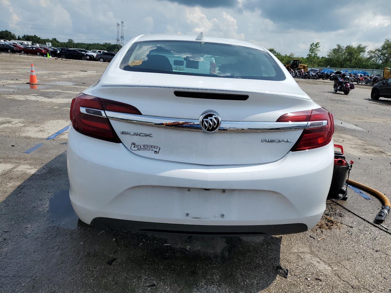 2G4GV5EK1F9114767 2015 Buick Regal