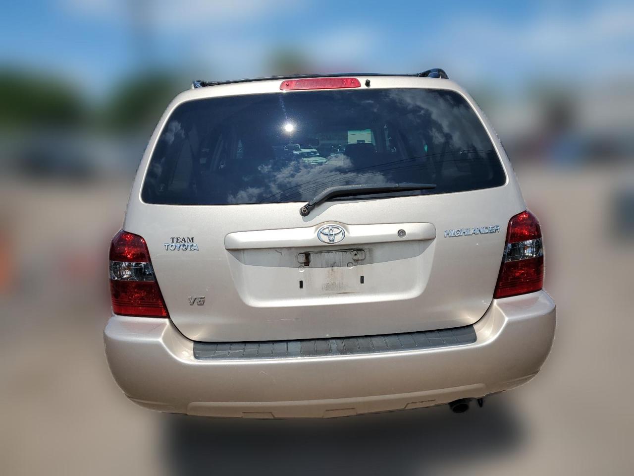 2004 Toyota Highlander Base VIN: JTEDP21A040033047 Lot: 62769644