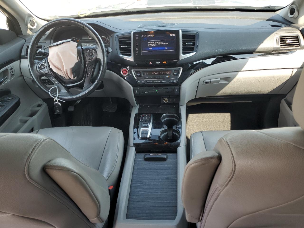 2017 Honda Pilot Touring VIN: 5FNYF6H93HB058835 Lot: 63218854