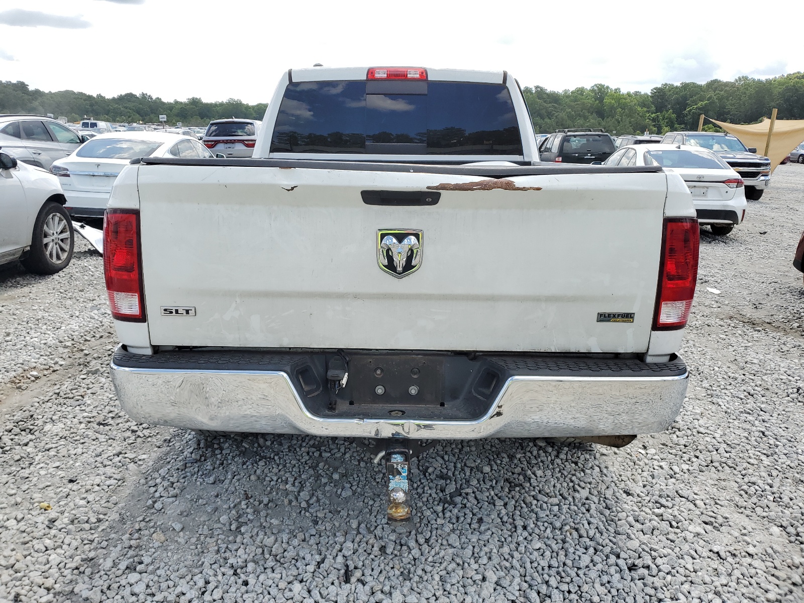 1C6RR6GGXHS708038 2017 Ram 1500 Slt