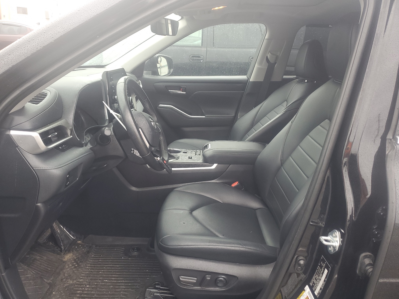 5TDGBRCH5MS529736 2021 Toyota Highlander Hybrid Xle