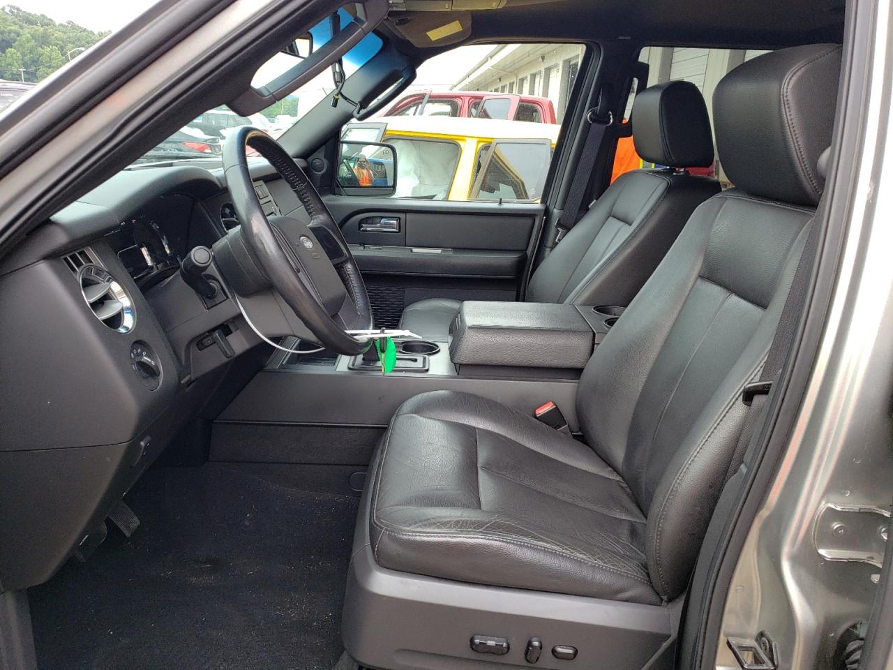 2008 Ford Expedition Xlt VIN: 1FMFU165X8LA51468 Lot: 64041744