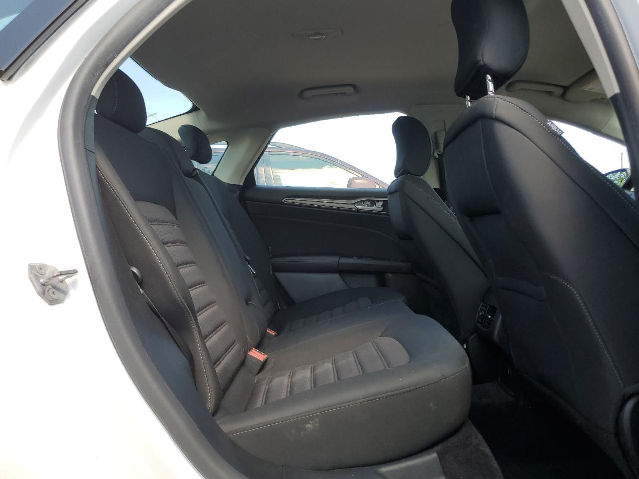 2017 Ford Fusion Se VIN: 3FA6P0HD1HR404228 Lot: 62951644